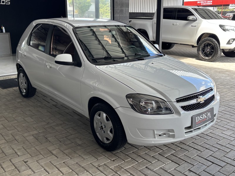 CELTA 1.0 MPFI LT 8V FLEX 4P MANUAL - 2014 - CAXIAS DO SUL