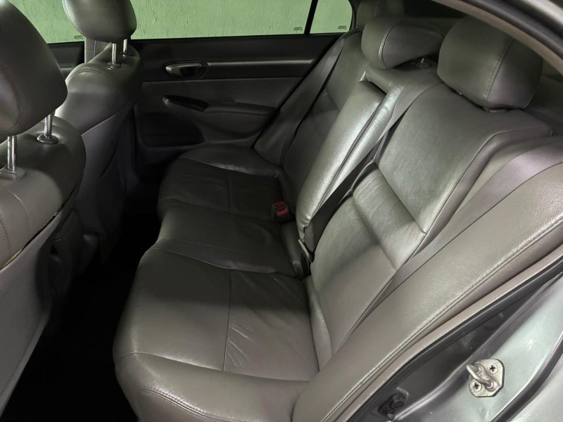 CIVIC 1.8 EXS 16V GASOLINA 4P AUTOMÁTICO - 2008 - BOM PRINCíPIO