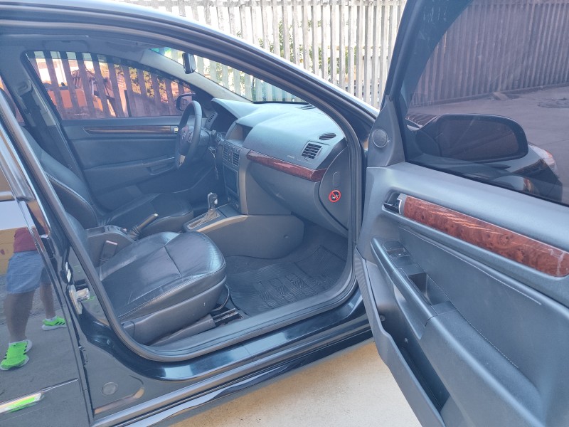 VECTRA 2.4 MPFI ELITE 16V FLEX 4P AUTOMÁTICO - 2006 - FARROUPILHA