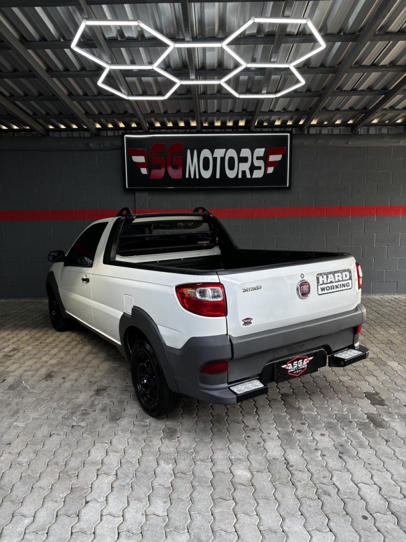 STRADA 1.4 MPI HARD WORKING CS 8V FLEX 2P MANUAL - 2016 - HARMONIA