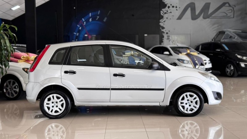 FIESTA 1.0 MPI 8V GASOLINA 4P MANUAL - 2011 - ESTâNCIA VELHA