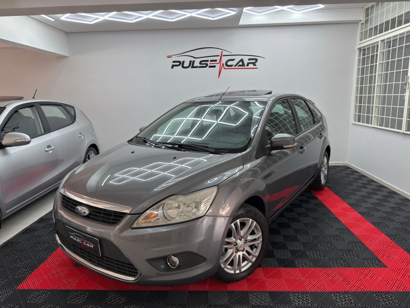 focus 2.0 ghia 16v flex 4p automatico 2011 caxias do sul