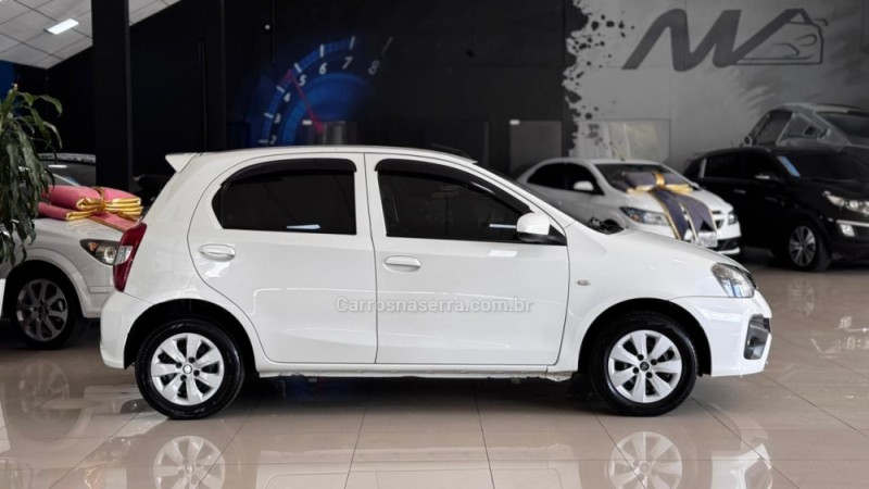 ETIOS 1.3 X 16V FLEX 4P MANUAL - 2020 - ESTâNCIA VELHA