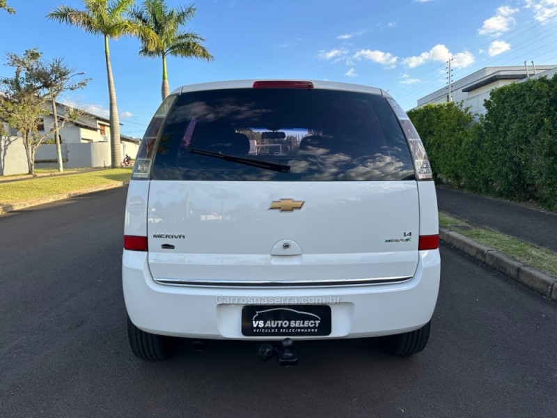 MERIVA 1.4 MPFI MAXX 8V ECONO.FLEX 4P MANUAL - 2010 - SãO LEOPOLDO