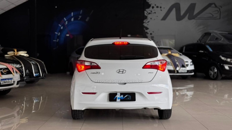 HB20 1.0 COMFORT 12V FLEX 4P MANUAL - 2015 - ESTâNCIA VELHA