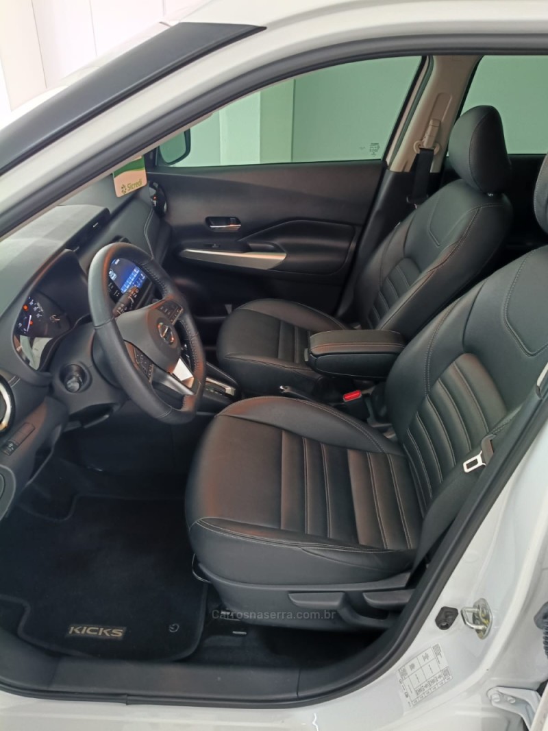 KICKS 1.6 EXCLUSIVE 16V FLEX 4P AUTOMÁTICO - 2022 - NOVA PETRóPOLIS