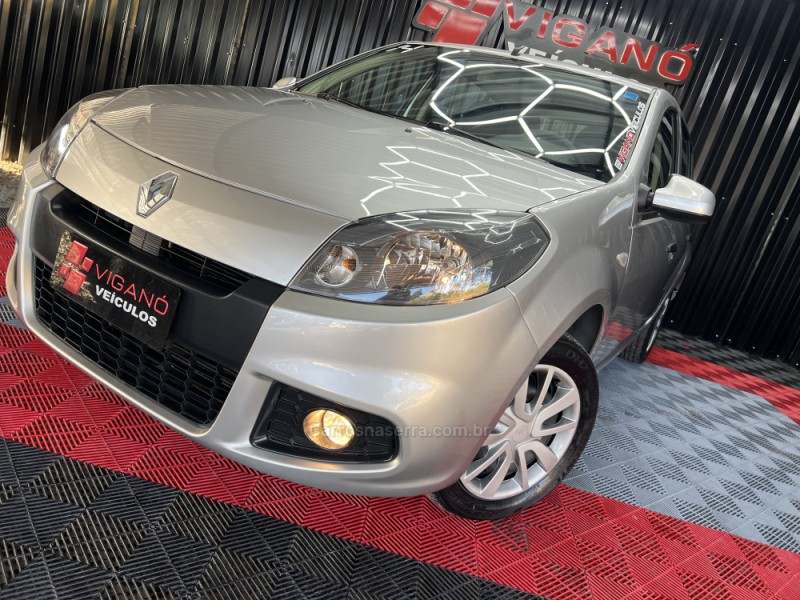 SANDERO 1.0 EXPRESSION 16V FLEX 4P MANUAL - 2014 - CAXIAS DO SUL