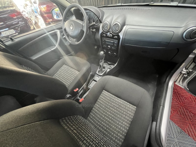 SANDERO 1.0 EXPRESSION 16V FLEX 4P MANUAL - 2014 - CAXIAS DO SUL