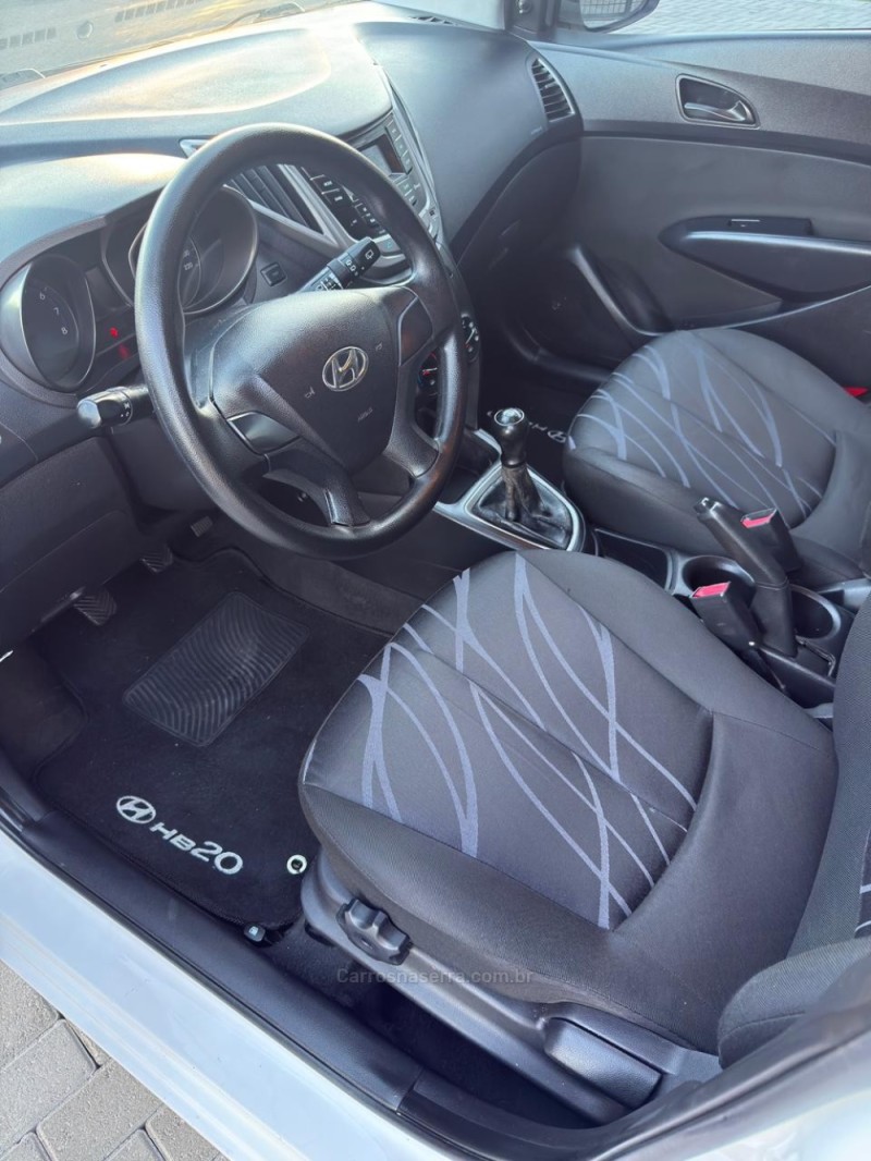 HB20 1.0 COMFORT 16V FLEX 4P MANUAL - 2013 - CAXIAS DO SUL