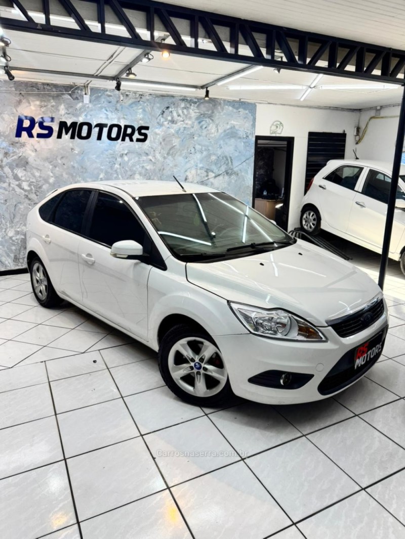FOCUS 1.6 8V FLEX 4P MANUAL - 2012 - CAXIAS DO SUL
