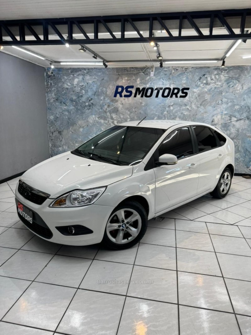 focus 1.6 8v flex 4p manual 2012 caxias do sul