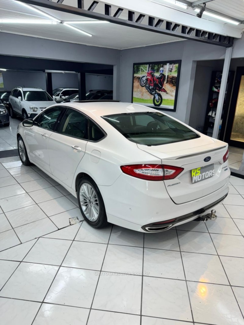 FUSION 2.0 TITANIUM AWD 16V GASOLINA 4P AUTOMÁTICO - 2013 - CAXIAS DO SUL