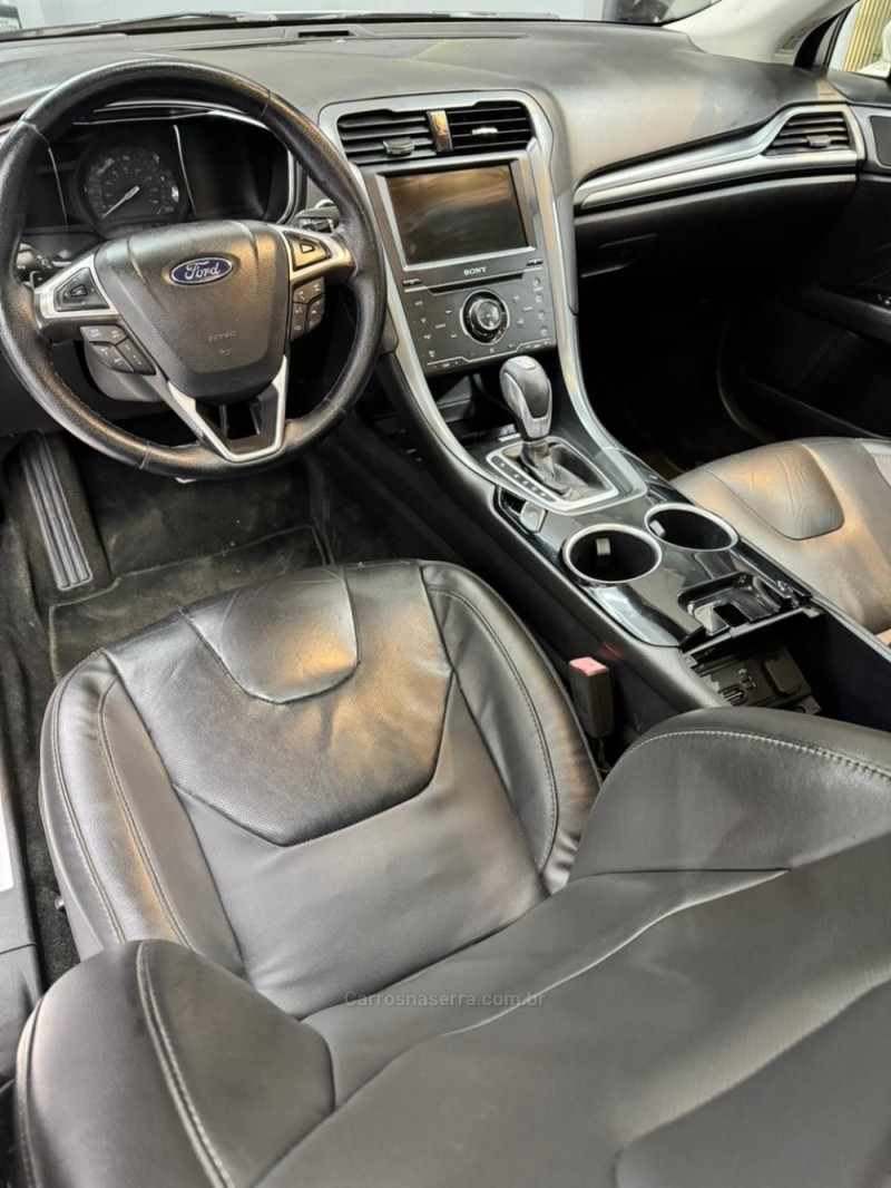 FUSION 2.0 TITANIUM AWD 16V GASOLINA 4P AUTOMÁTICO - 2013 - CAXIAS DO SUL