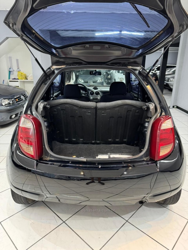 KA 1.0 MPI GL 8V GASOLINA 2P MANUAL - 2006 - CAXIAS DO SUL