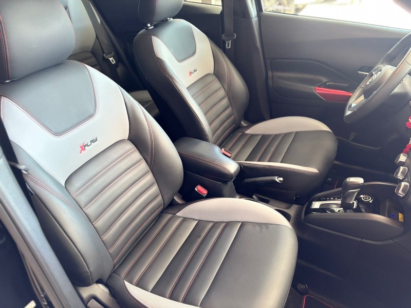 KICKS 1.6 XPLAY 16V FLEX 4P AUTOMÁTICO - 2024 - CAXIAS DO SUL