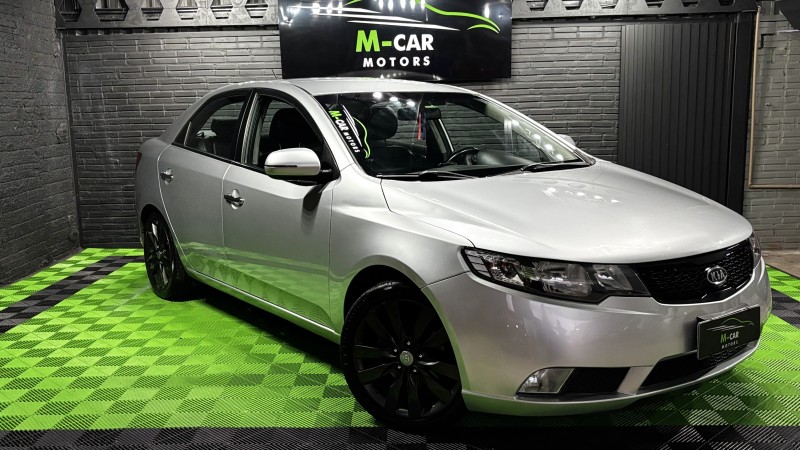 cerato 1.6 sx3 16v flex 4p automatico 2013 feliz