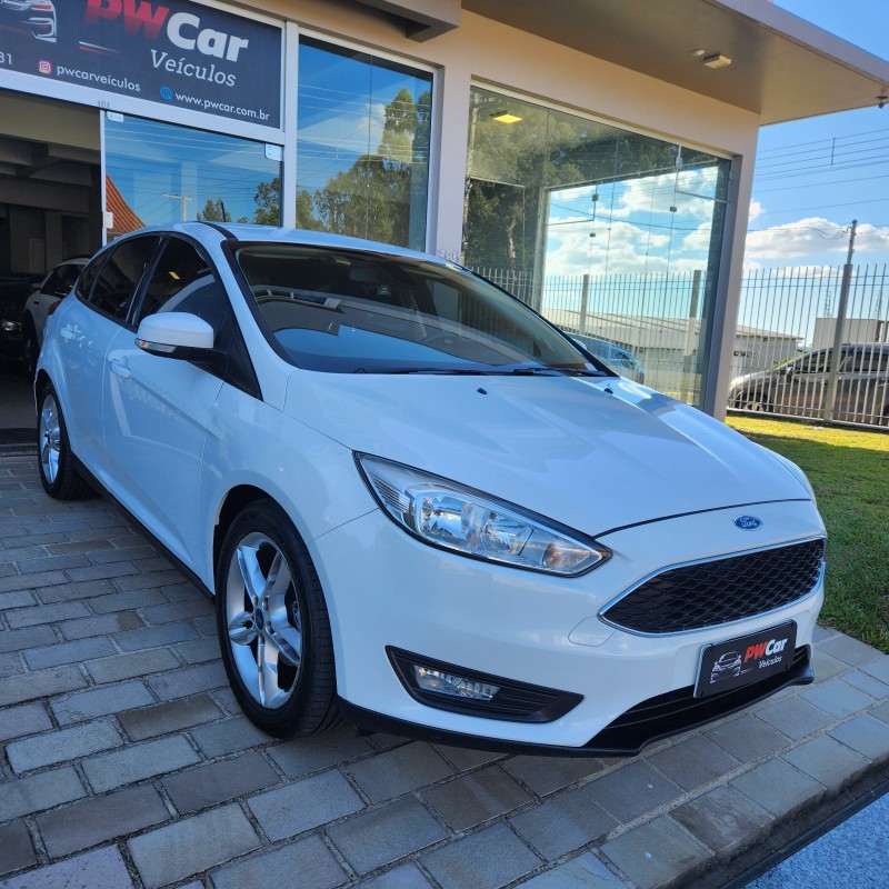 FOCUS 1.6 SE 16V FLEX 4P MANUAL - 2019 - BENTO GONçALVES
