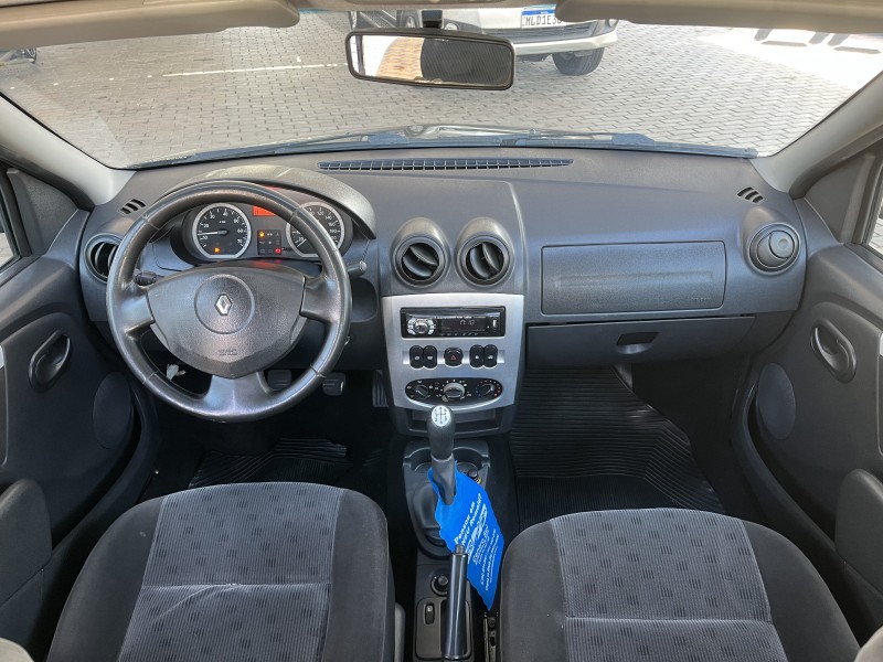 LOGAN 1.6 PRIVILÈGE 16V FLEX 4P MANUAL - 2008 - CAXIAS DO SUL