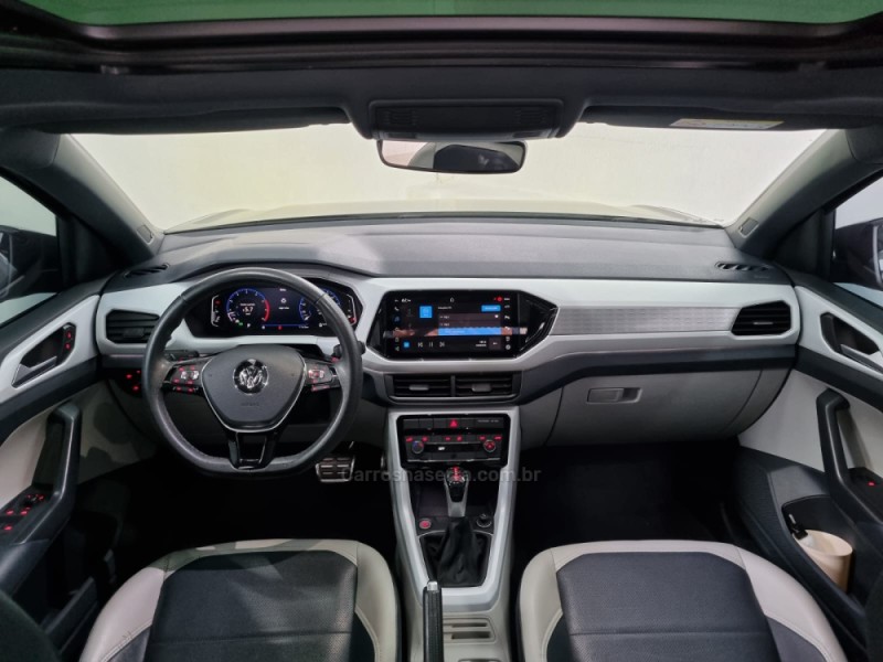 T-CROSS 1.4 HIGHLINE TSI 16V FLEX 4P AUTOMÁTICO - 2021 - VACARIA