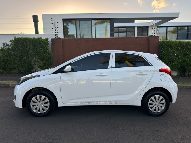 HB20 1.0 COMFORT 12V FLEX 4P MANUAL - 2017 - SãO LEOPOLDO