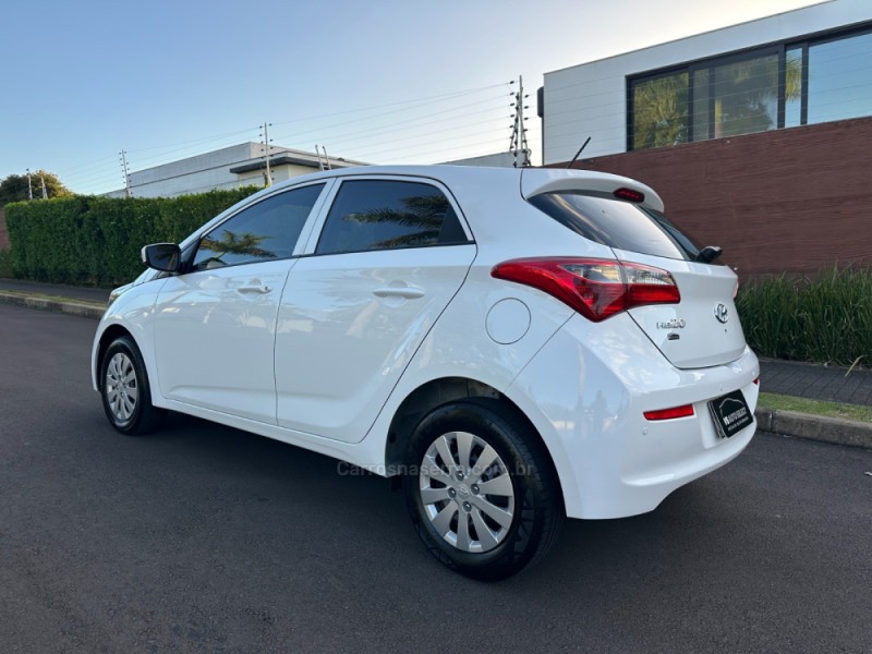 HB20 1.0 COMFORT 12V FLEX 4P MANUAL - 2017 - SãO LEOPOLDO