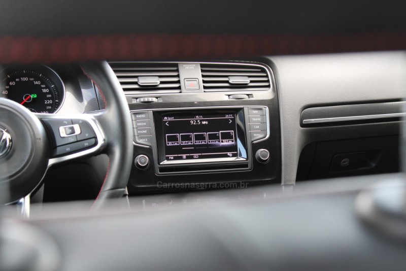 GOLF 2.0 TSI GTI 16V TURBO GASOLINA 4P AUTOMÁTICO - 2015 - CAXIAS DO SUL