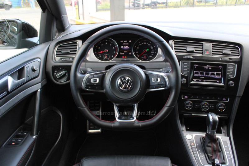 GOLF 2.0 TSI GTI 16V TURBO GASOLINA 4P AUTOMÁTICO - 2015 - CAXIAS DO SUL