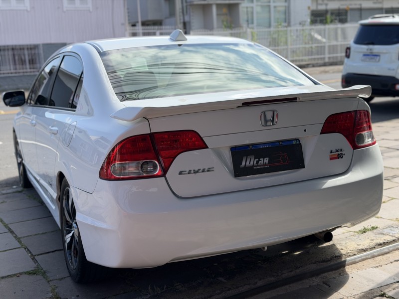 CIVIC 1.8 LXL SE 16V FLEX 4P AUTOMÁTICO - 2011 - CAXIAS DO SUL