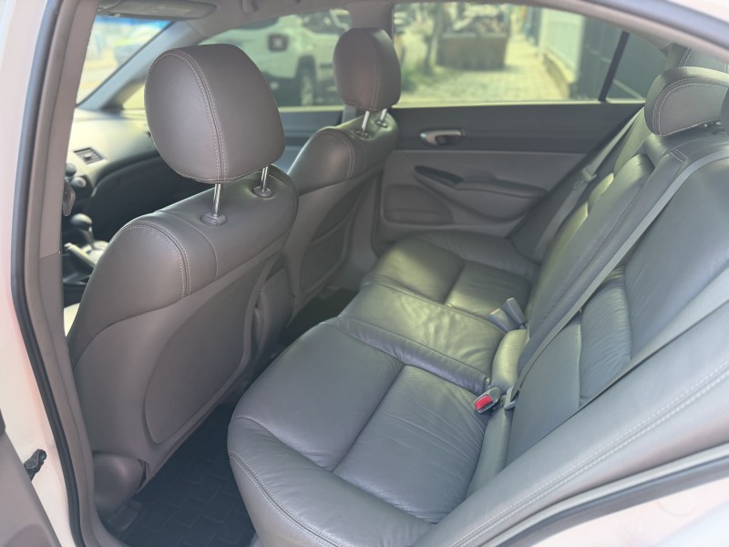 CIVIC 1.8 LXL SE 16V FLEX 4P AUTOMÁTICO - 2011 - CAXIAS DO SUL