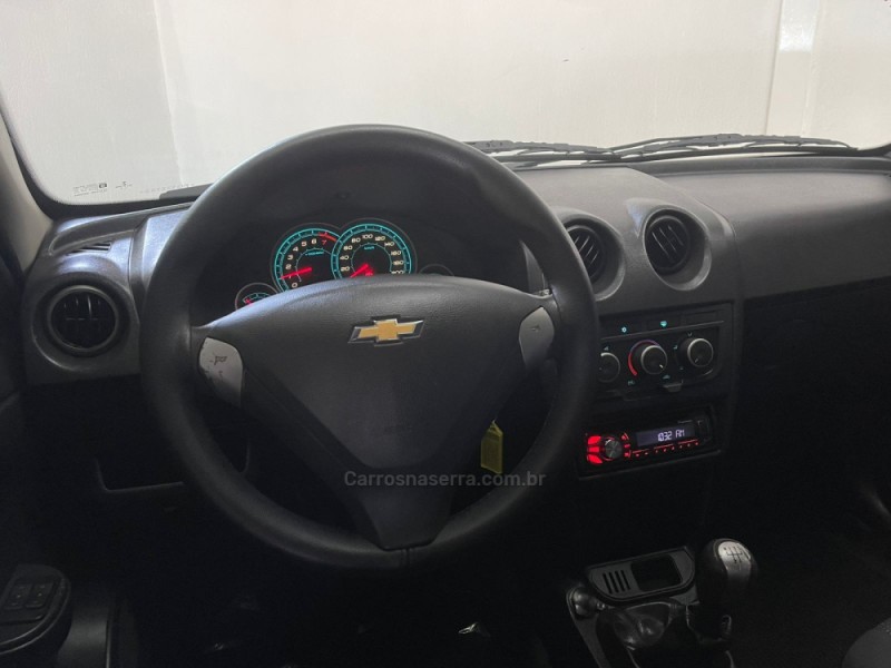 CELTA 1.0 MPFI LT 8V FLEX 4P MANUAL - 2015 - VACARIA