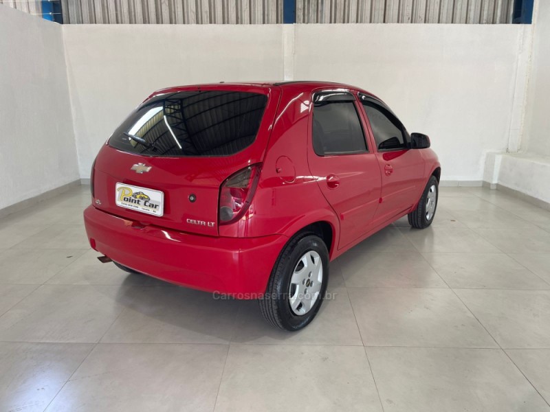 CELTA 1.0 MPFI LT 8V FLEX 4P MANUAL - 2015 - VACARIA