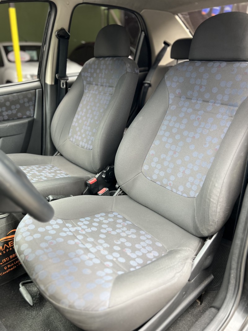 PRISMA 1.4 MPFI JOY 8V FLEX 4P MANUAL - 2010 - CAXIAS DO SUL