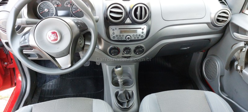 PALIO 1.6 MPI ESSENCE 16V FLEX 4P MANUAL - 2013 - FARROUPILHA