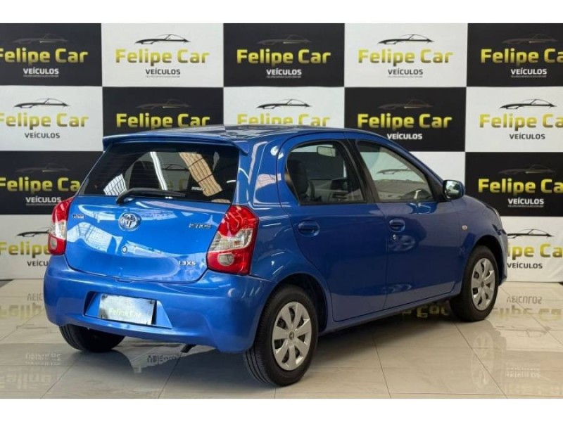 ETIOS 1.3 XS 16V FLEX 4P MANUAL - 2013 - CAXIAS DO SUL