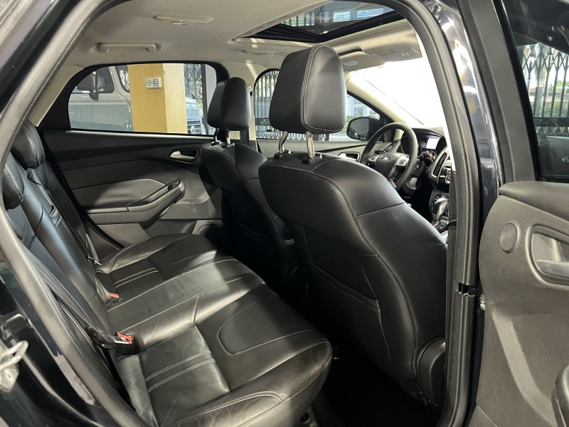 FOCUS 2.0 TITANIUM PLUS HATCH 16V FLEX 4P AUTO - 2015 - CAXIAS DO SUL