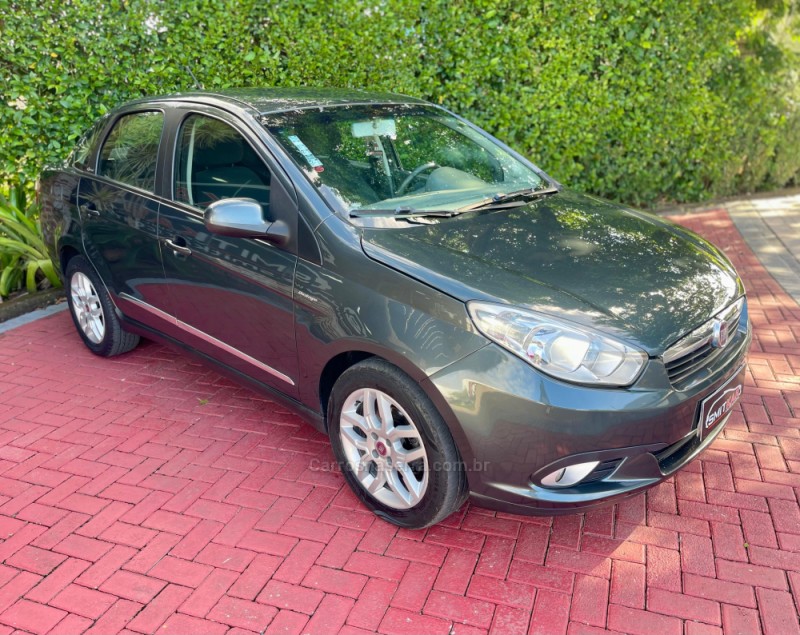 GRAND SIENA 1.6 MPI ESSENCE 16V FLEX 4P AUTOMATIZADO - 2014 - ROLANTE