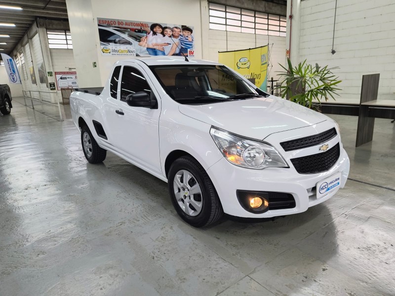 montana 1.4 mpfi ls cs 8v flex 2p manual 2017 caxias do sul