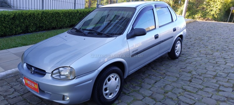 CORSA 1.0 MPFI CLASSIC SEDAN 8V ÁLCOOL 4P MANUAL - 2006 - FARROUPILHA