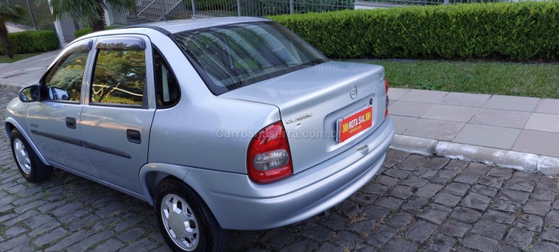 CORSA 1.0 MPFI CLASSIC SEDAN 8V ÁLCOOL 4P MANUAL - 2006 - FARROUPILHA