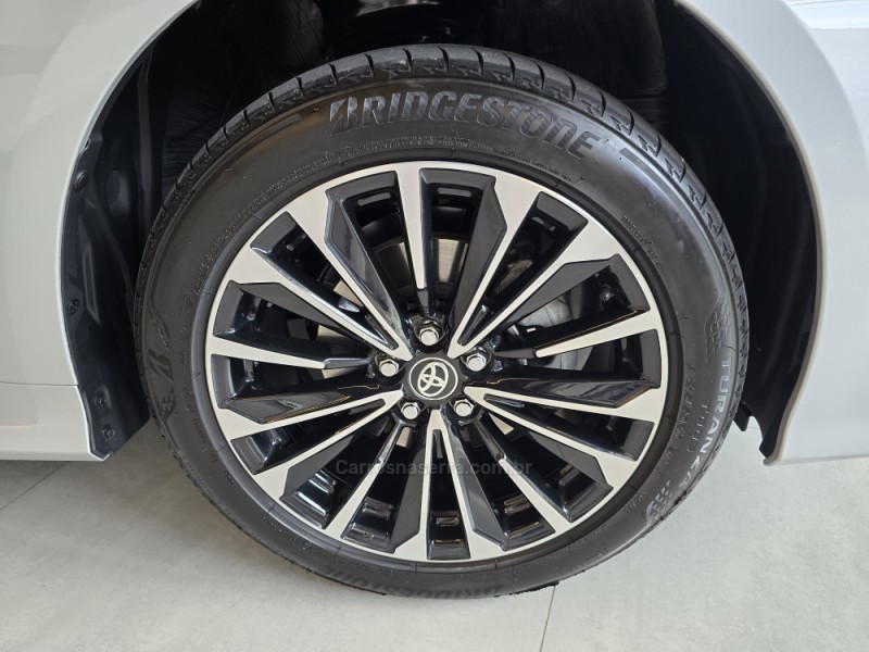 COROLLA 2.0 ALTIS PREMIUM 16V FLEX 4P AUTOMÁTICO - 2024 - BENTO GONçALVES