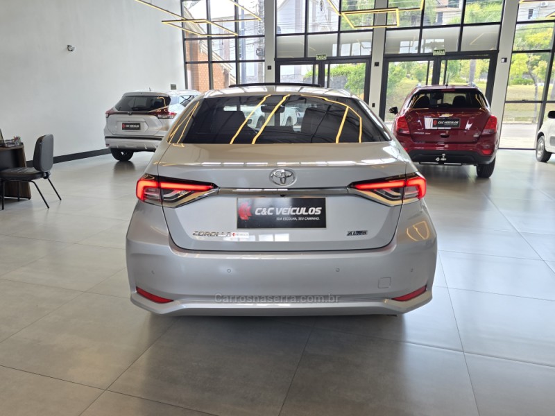 COROLLA 2.0 ALTIS PREMIUM 16V FLEX 4P AUTOMÁTICO - 2024 - BENTO GONçALVES