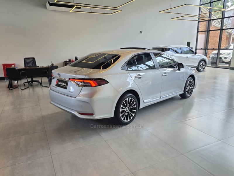 COROLLA 2.0 ALTIS PREMIUM 16V FLEX 4P AUTOMÁTICO - 2024 - BENTO GONçALVES