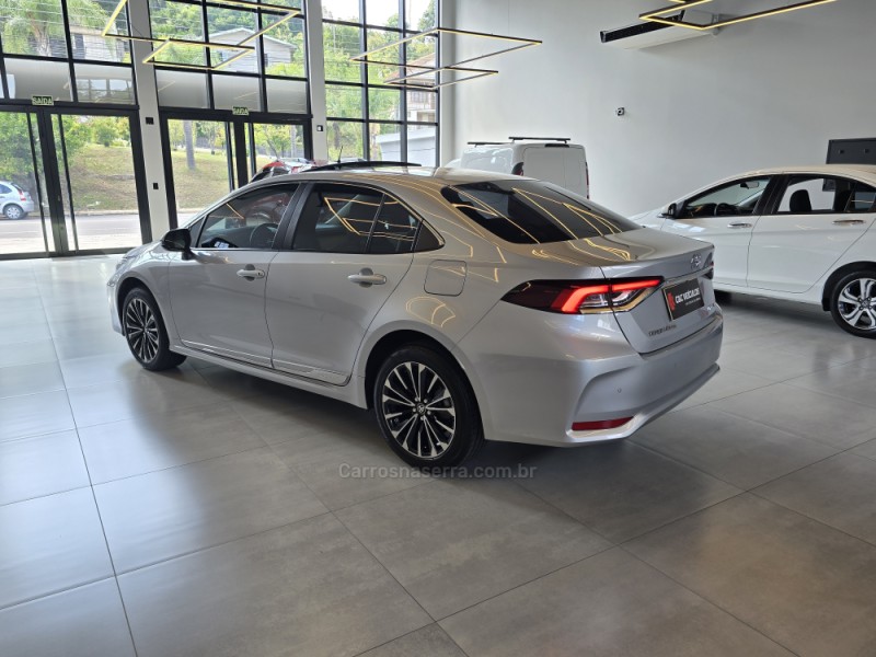 COROLLA 2.0 ALTIS PREMIUM 16V FLEX 4P AUTOMÁTICO - 2024 - BENTO GONçALVES
