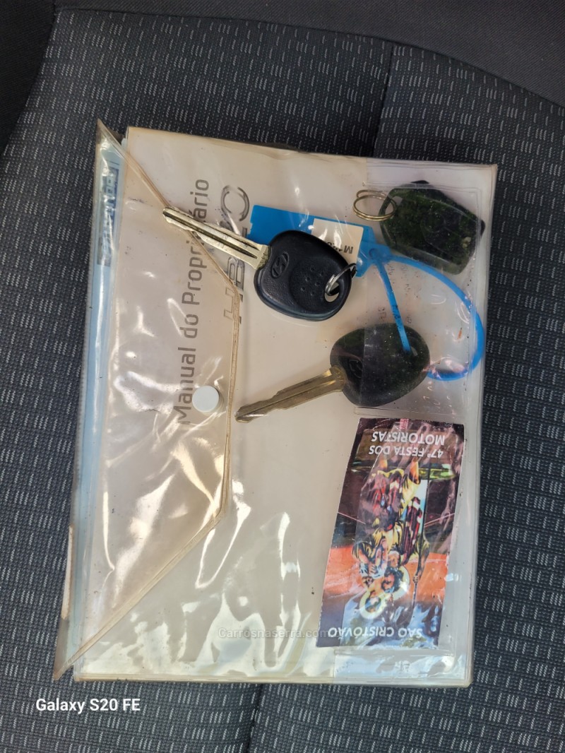 HB20 1.0 COMFORT 12V FLEX 4P MANUAL - 2017 - NOVA PRATA