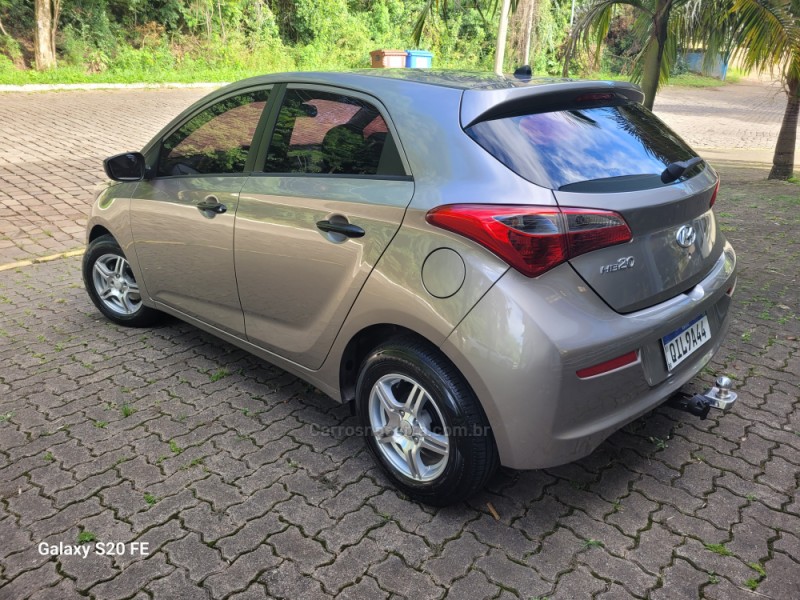 HB20 1.0 COMFORT 12V FLEX 4P MANUAL - 2017 - NOVA PRATA