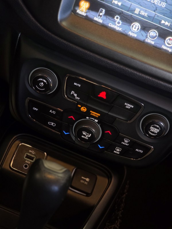 COMPASS 2.0 16V FLEX LONGITUDE AUTOMÁTICO - 2017 - CAXIAS DO SUL