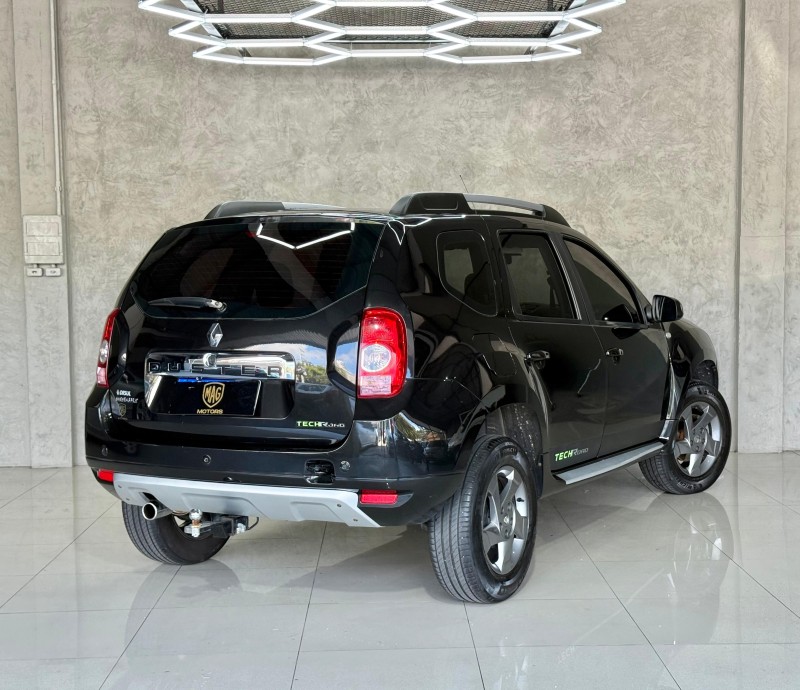 DUSTER 2.0 TECH ROAD 4X2 16V FLEX 4P MANUAL - 2014 - CAXIAS DO SUL