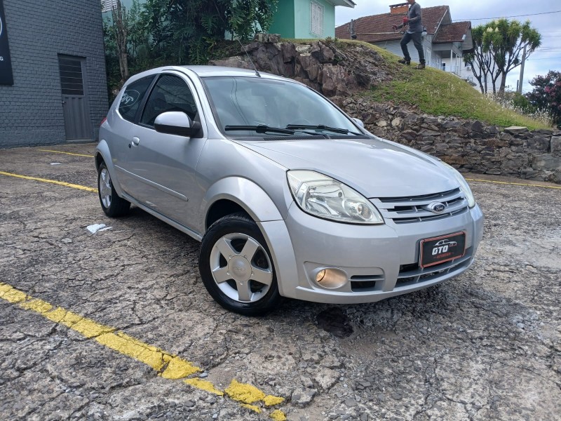 KA 1.0 MPI 8V FLEX 2P MANUAL - 2009 - FARROUPILHA