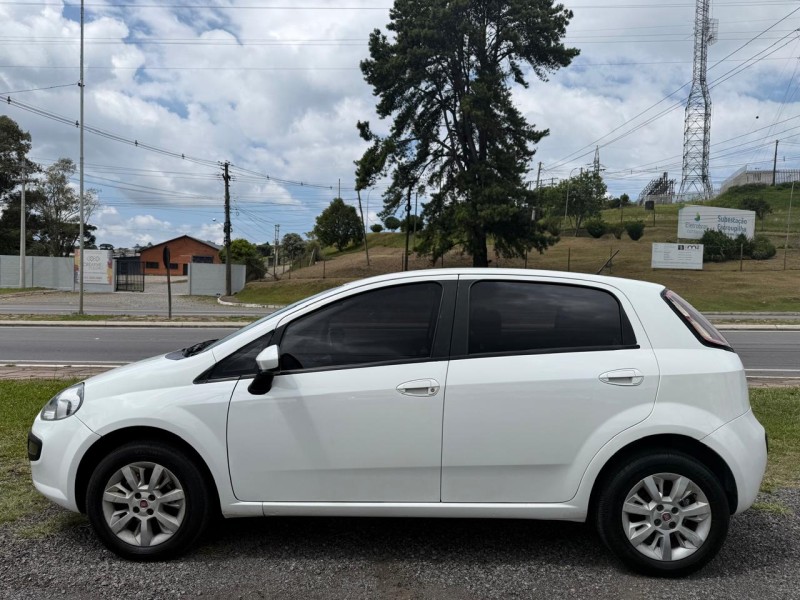 PUNTO 1.4 ATTRACTIVE 8V FLEX 4P MANUAL - 2013 - FARROUPILHA
