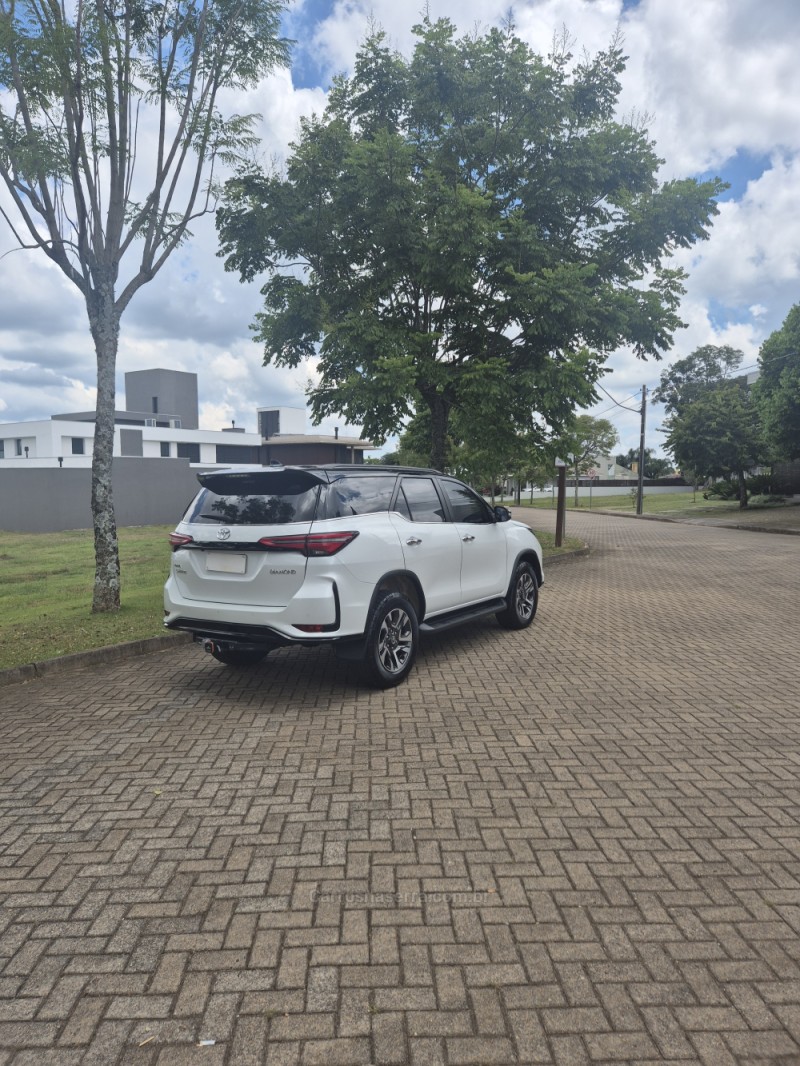 HILUX SW4 2.8 4X4 DIAMOND 16V TURBO DIESEL 4P 7 LUGARES AUTOMATICO - 2024 - BENTO GONçALVES